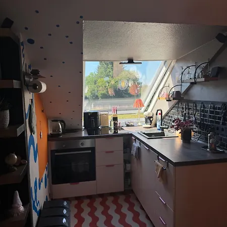 Bunte Retro-auszeit Am Fusse Des Hermann